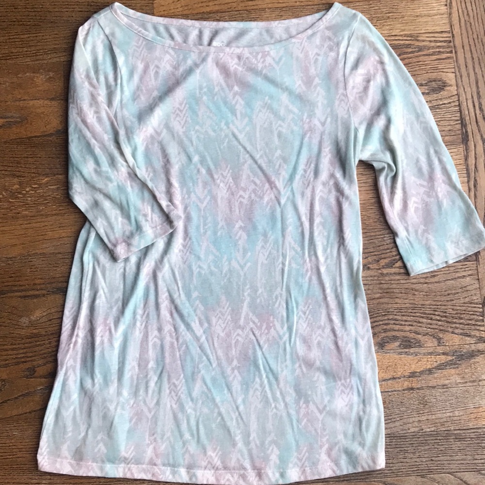 BDG 3/4 Sleeve Shirt!